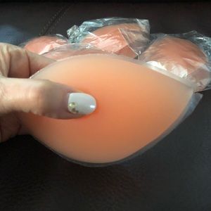 NWT Silicone push up inserts bikini cup pads one pair price is firm